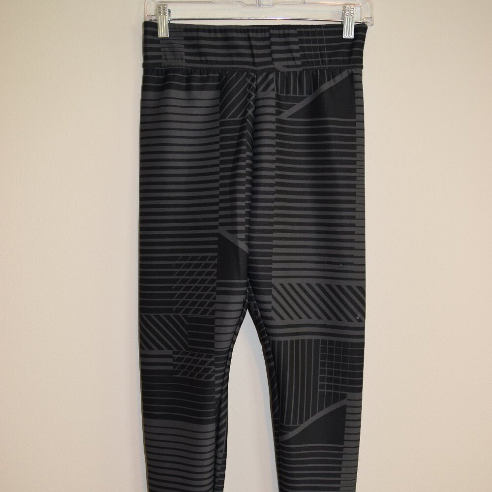 Women's Nike Leggings - Size‎ Medium